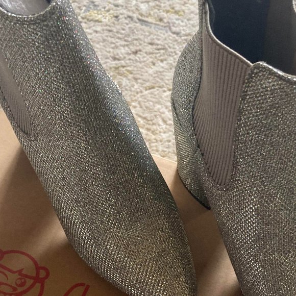 Sparkly  Mesh Boot - Picture 4 of 11